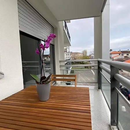 Le Cylia Apartment *